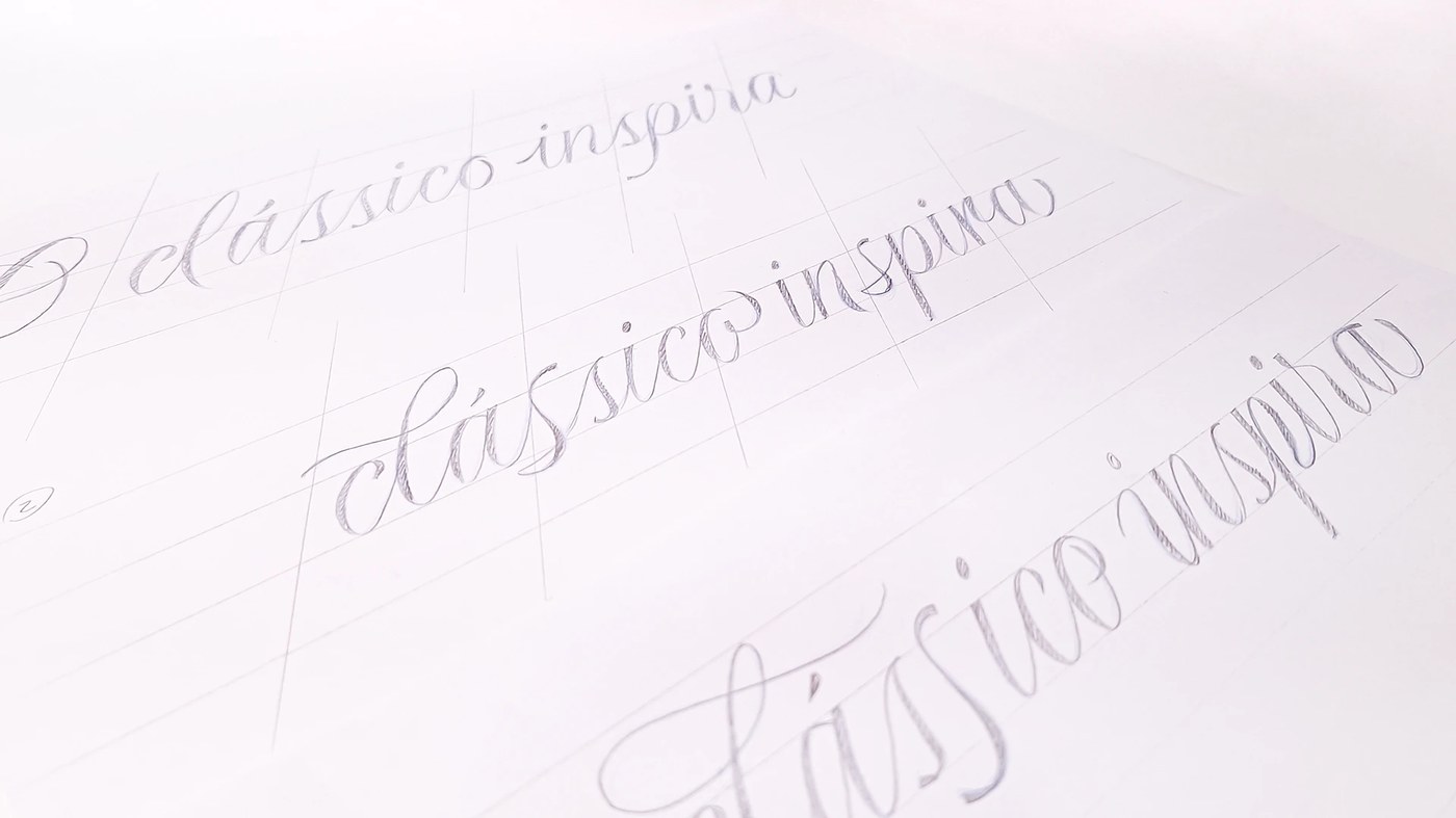 Calligraphic pencil sketches on construction grid for Reserva Script typography design by Plau