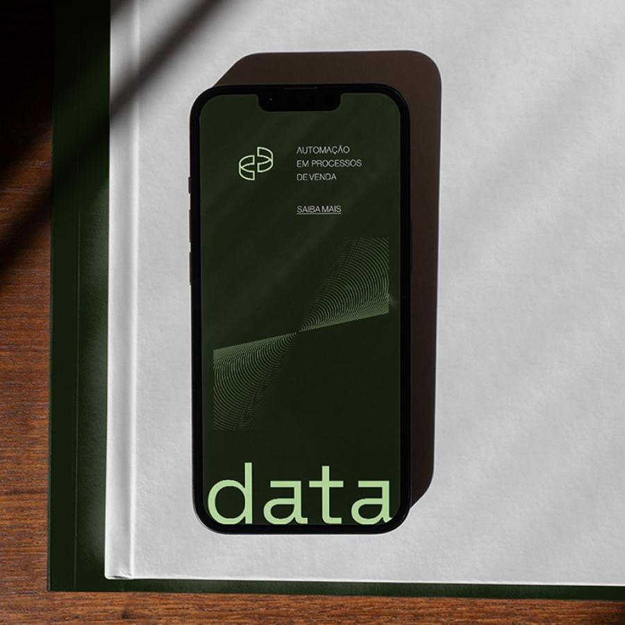 Datamills: Crafting Modern Branding and Visual Identity