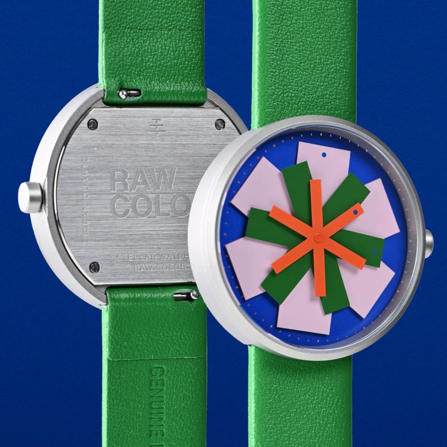 Stellar Watch: A Playful Graphic Design Interface by Raw Color